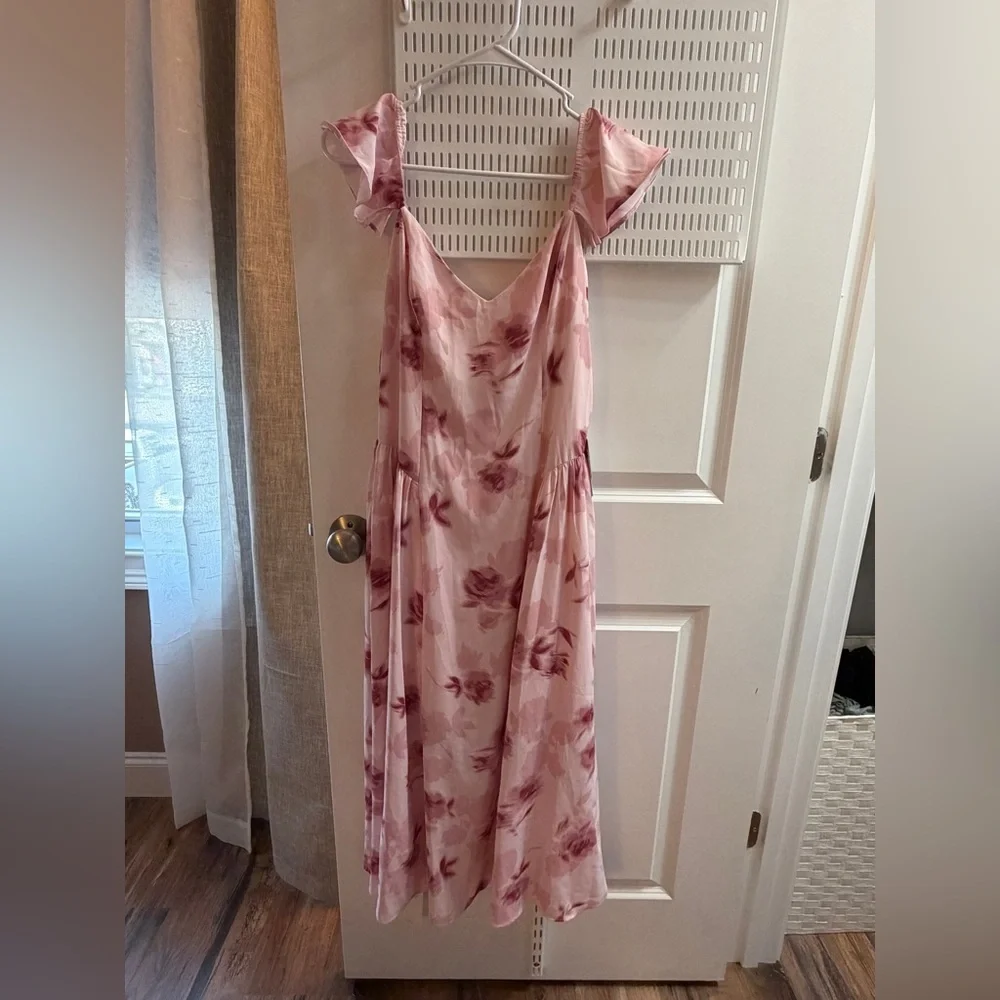 Abercrombie & Fitch Pink Floral Maxi Dress